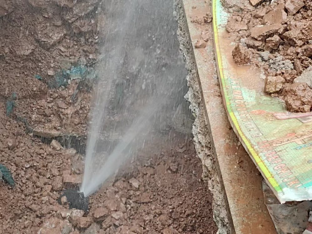 消防水管漏水检测定点开挖—吐鲁番